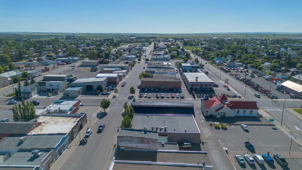 258 24 Street Fort Macleod AB T0L0Z0