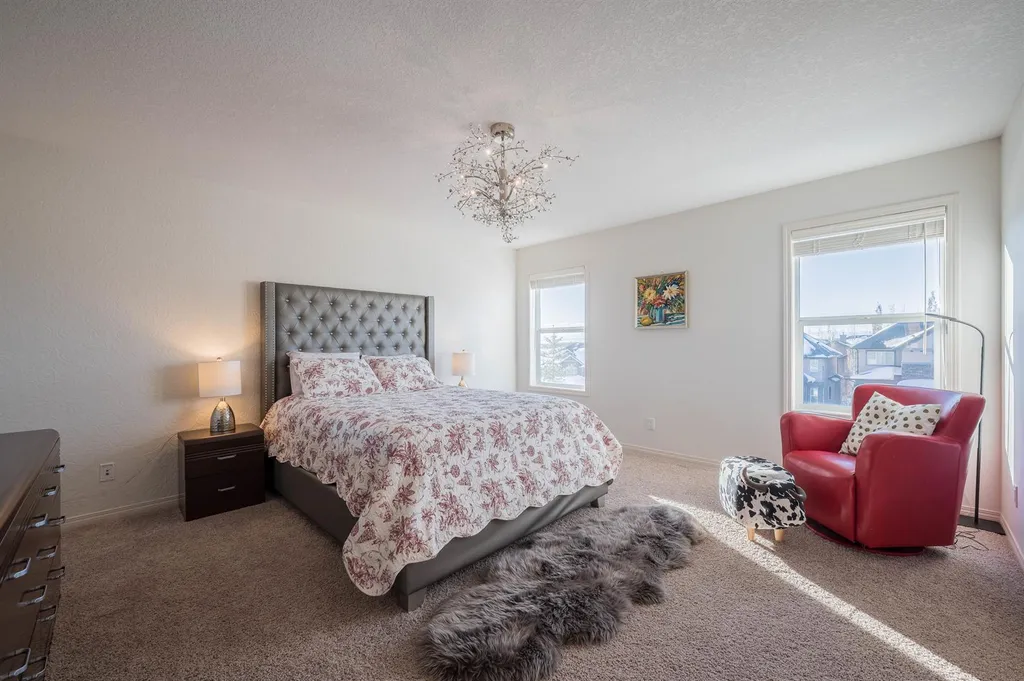 7 Aspen Stone Grove SW Calgary AB T3H 0H3