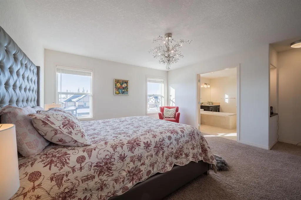 7 Aspen Stone Grove SW Calgary AB T3H 0H3