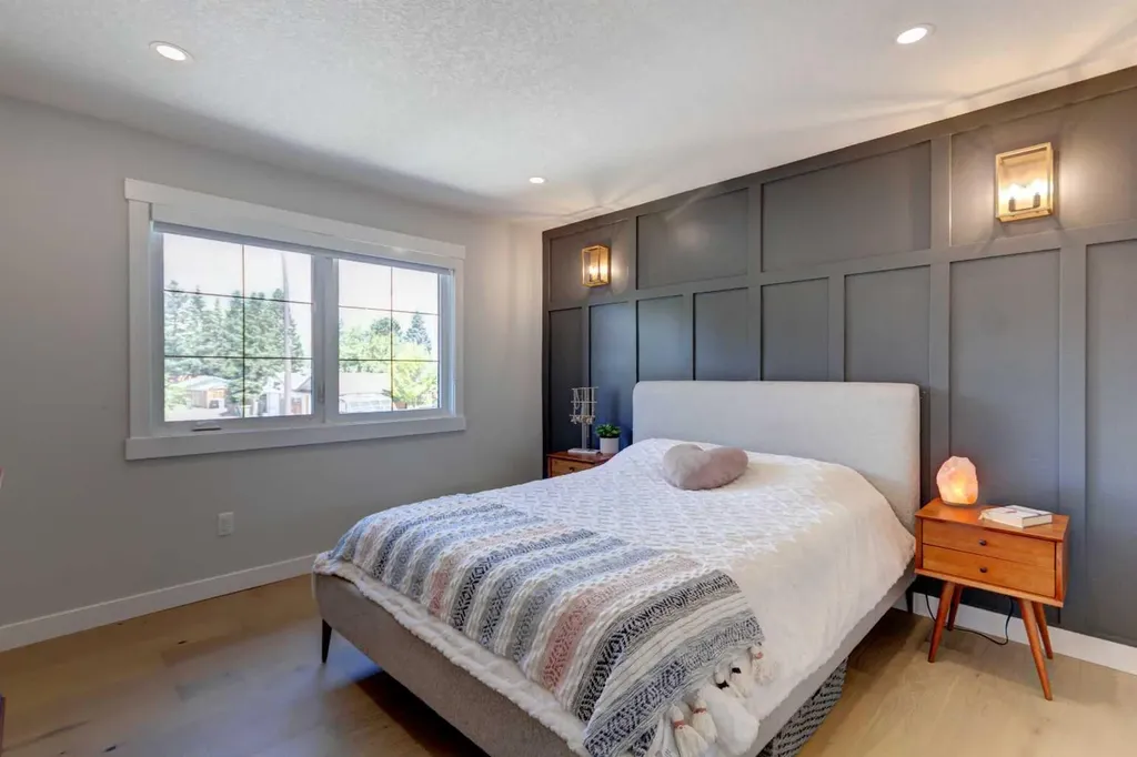 12055 Canaveral Road SW Calgary AB T2W 1N7