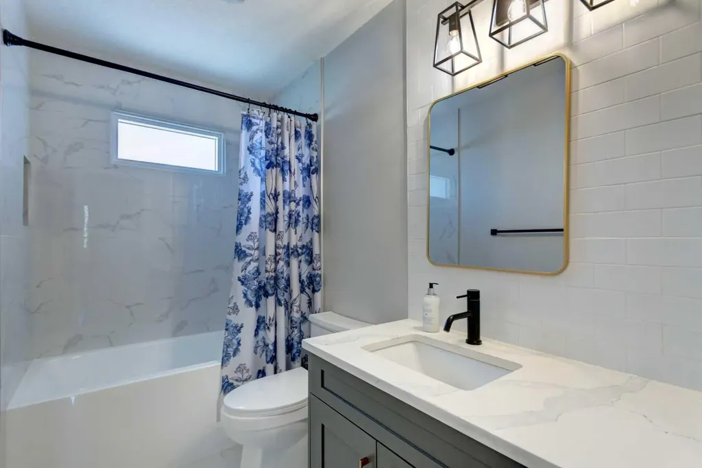 12055 Canaveral Road SW Calgary AB T2W 1N7