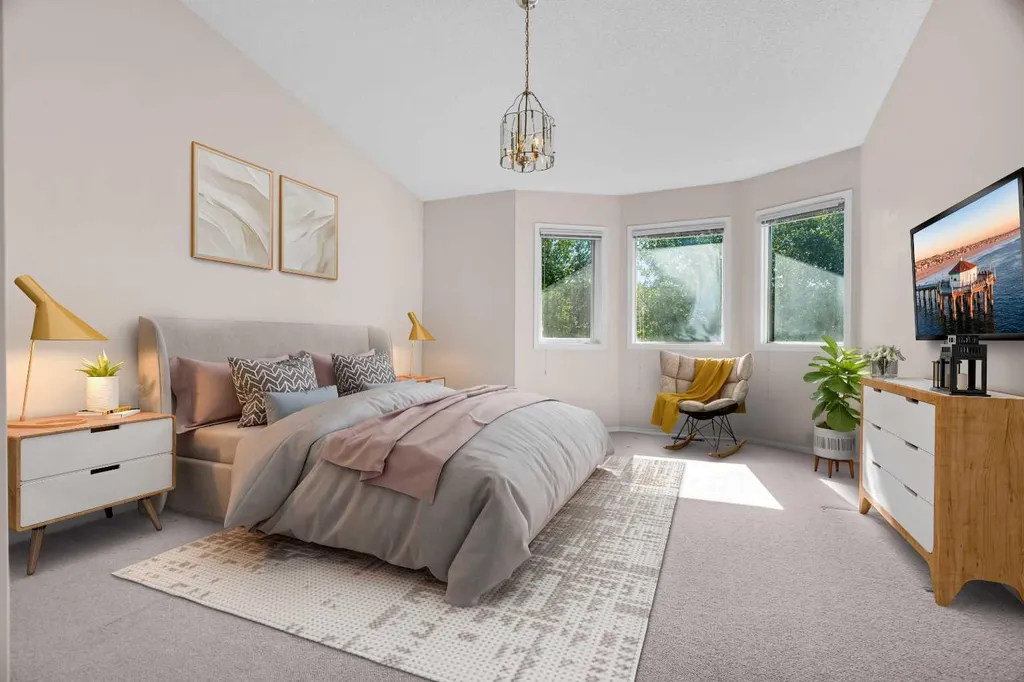 58 Evergreen Bay SW Calgary AB T2Y 3E9