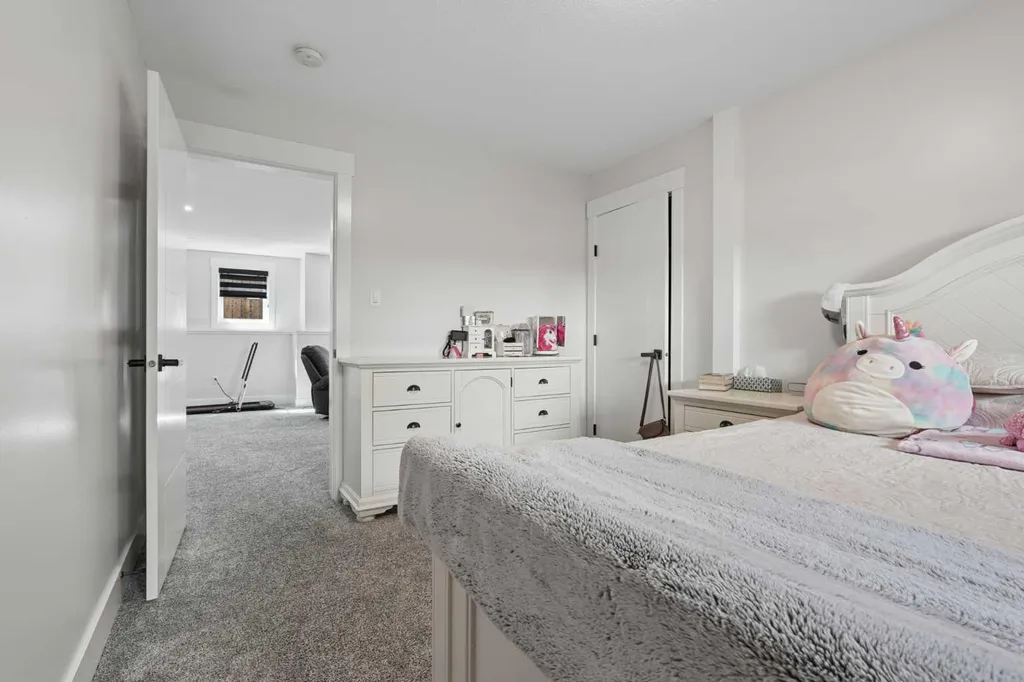 552 Rogers Avenue Picture Butte AB T0K 1V0
