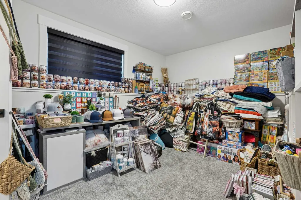 552 Rogers Avenue Picture Butte AB T0K 1V0