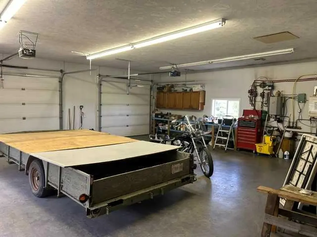 17117 742 Township High Prairie AB T0G 1E0