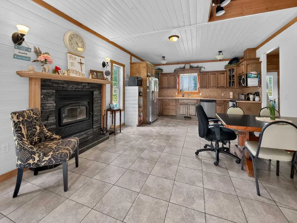 106065 Highway 697 Rural Mackenzie County AB T0H 2H0
