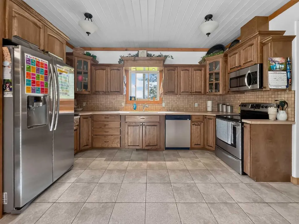 106065 Highway 697 Rural Mackenzie County AB T0H 2H0