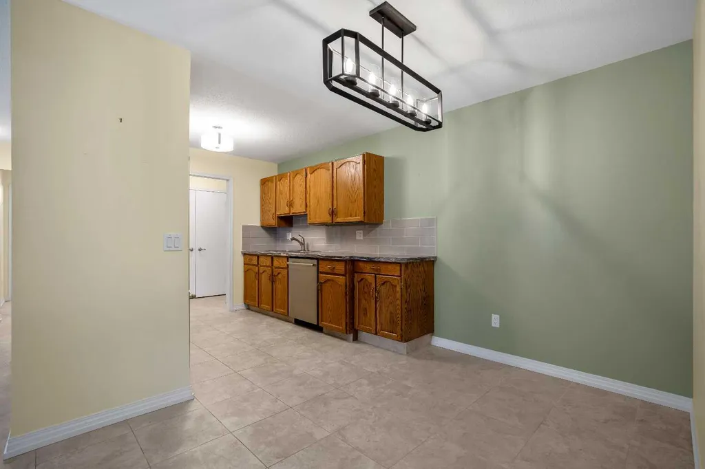 410 7 Street SW High River AB T1V 1B7