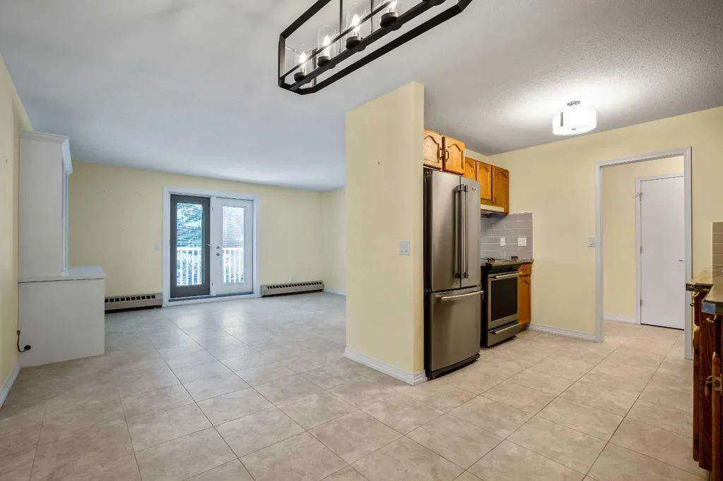 410 7 Street SW High River AB T1V 1B7