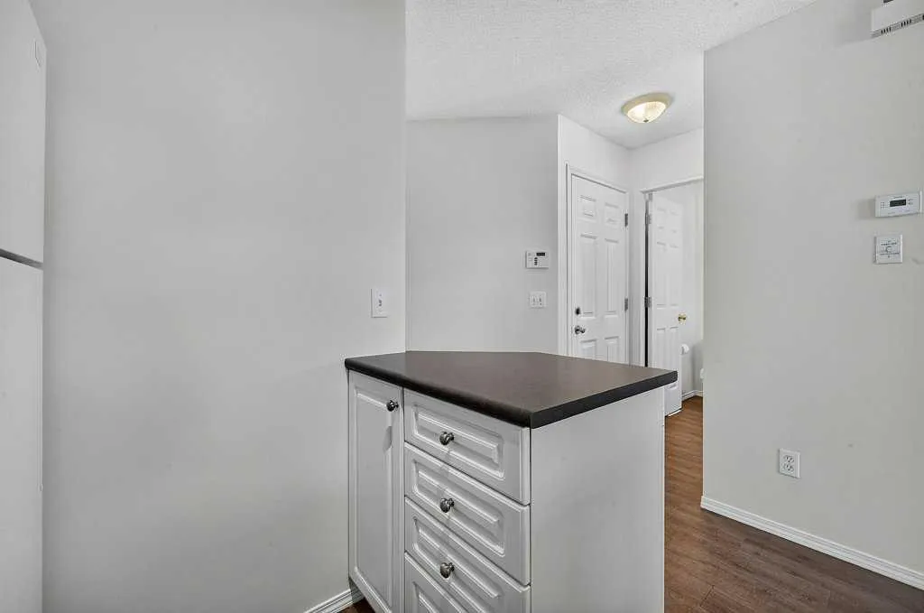 39 Citadel Point NW Calgary AB T3G 5L2