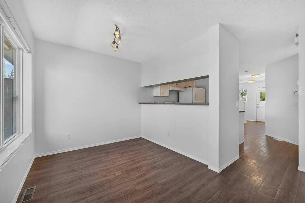 39 Citadel Point NW Calgary AB T3G 5L2