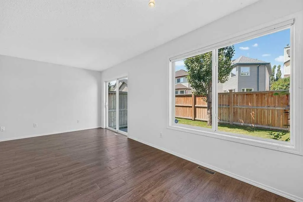 39 Citadel Point NW Calgary AB T3G 5L2