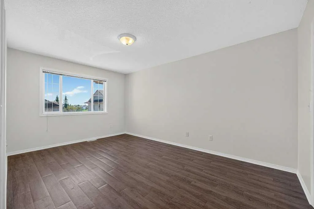 39 Citadel Point NW Calgary AB T3G 5L2