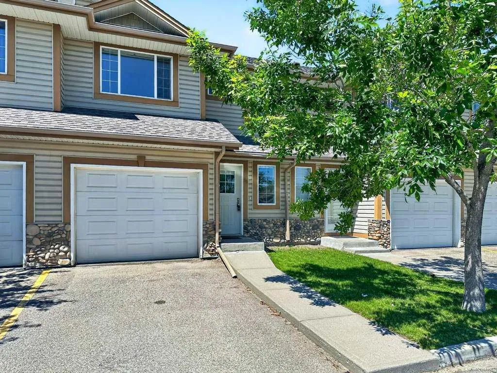 39 Citadel Point NW Calgary AB T3G 5L2