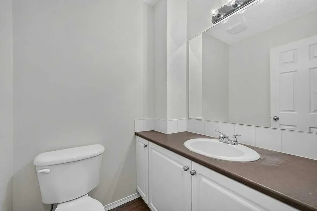 39 Citadel Point NW Calgary AB T3G 5L2
