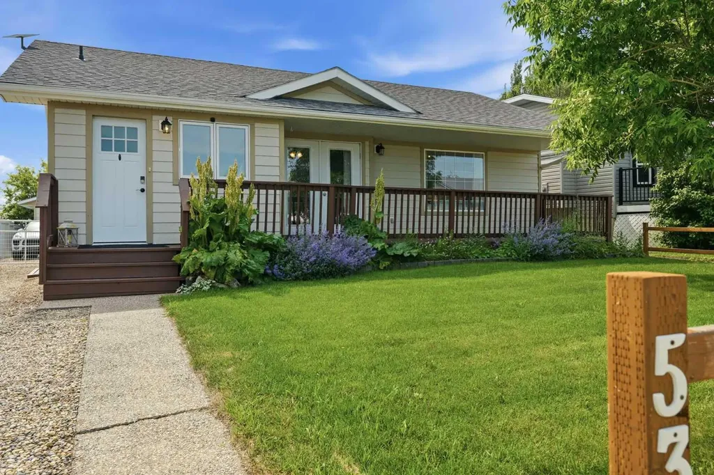 535 Pioneer Drive Irricana AB T0M 1B0