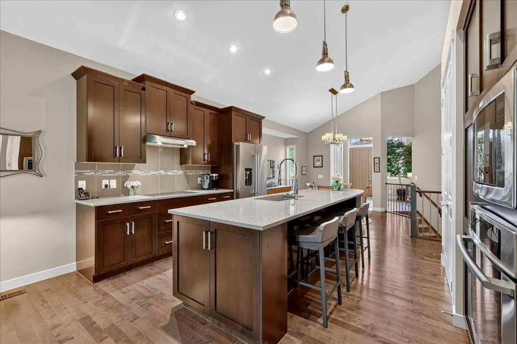 295 Tremblant Way SW Calgary AB T3H 0S8