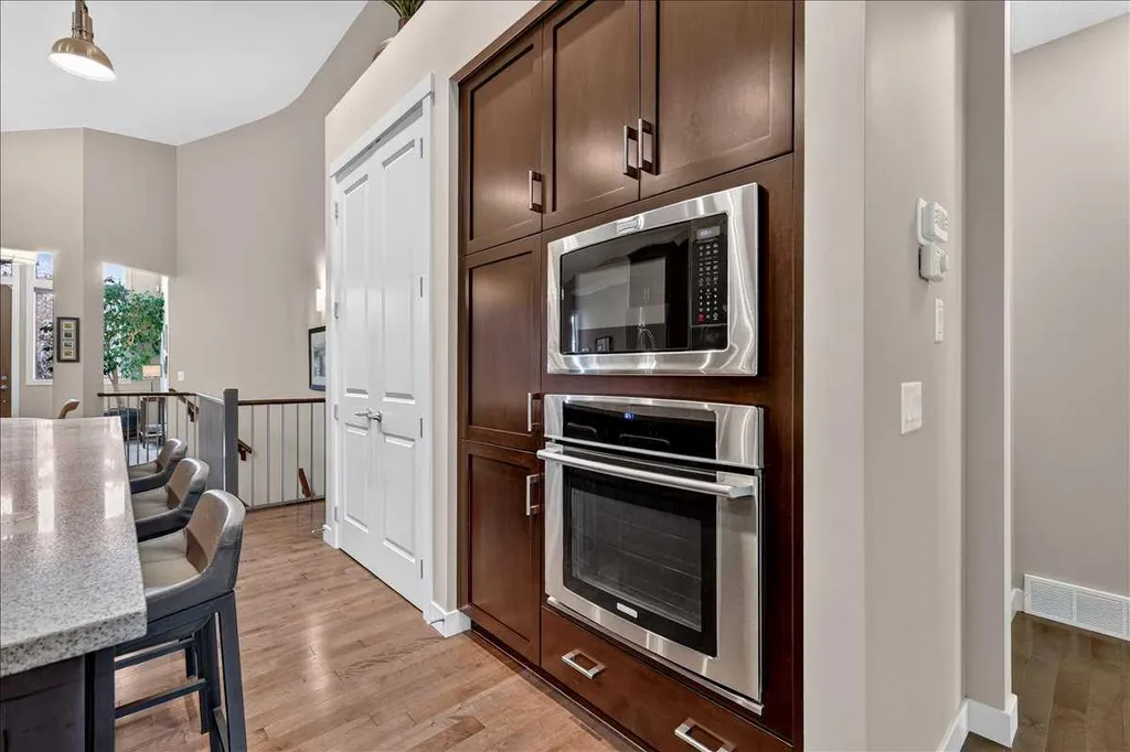 295 Tremblant Way SW Calgary AB T3H 0S8