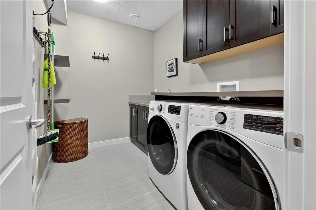 295 Tremblant Way SW Calgary AB T3H 0S8