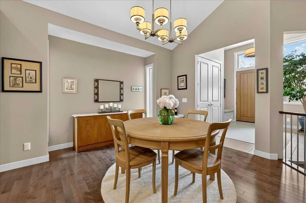 295 Tremblant Way SW Calgary AB T3H 0S8