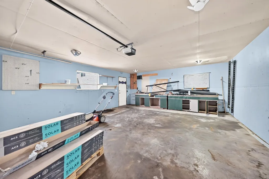 417 9 Street Beiseker AB T0M 0G0