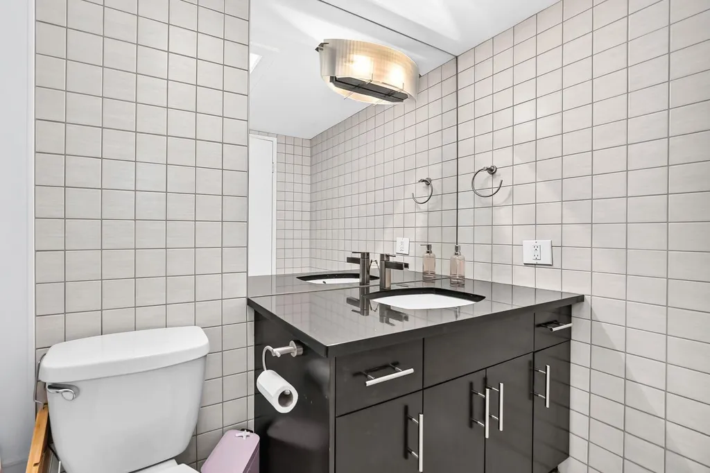 3717 42 Street NW Calgary AB T3A 2W2