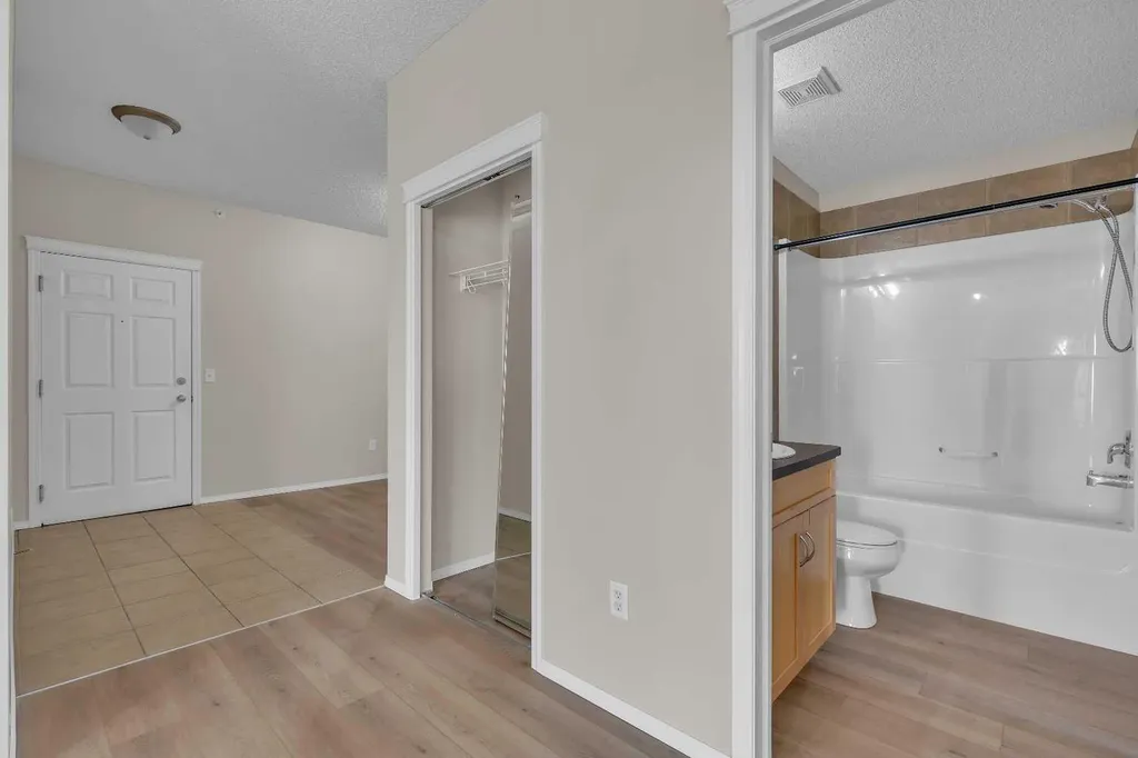 70 Panamount Drive NW Calgary AB T3K 6G7
