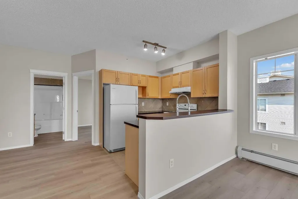 70 Panamount Drive NW Calgary AB T3K 6G7
