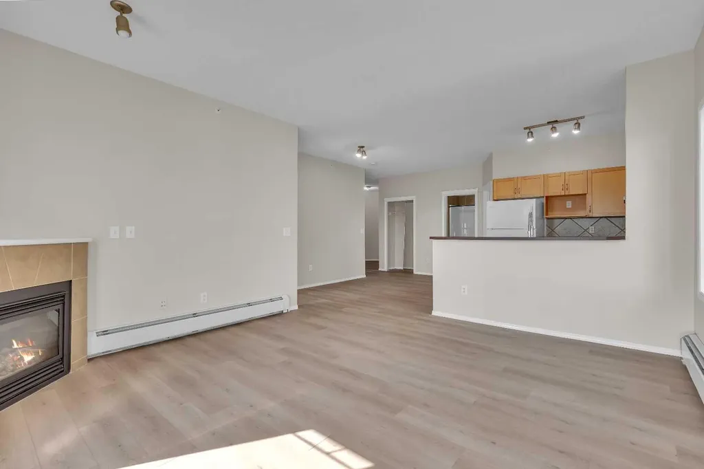70 Panamount Drive NW Calgary AB T3K 6G7