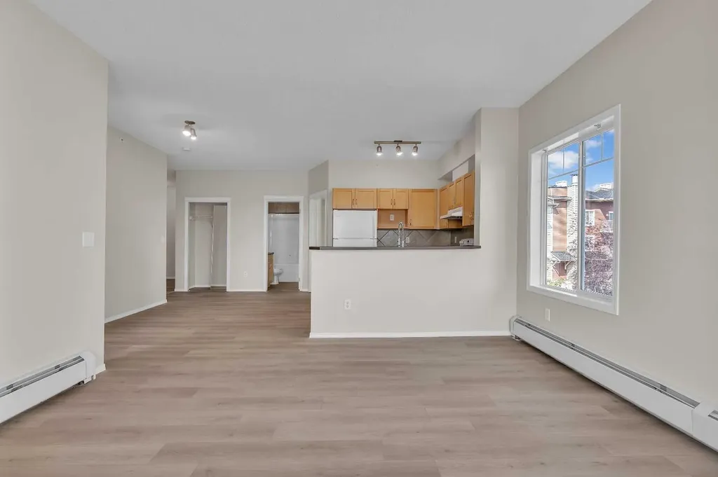 70 Panamount Drive NW Calgary AB T3K 6G7