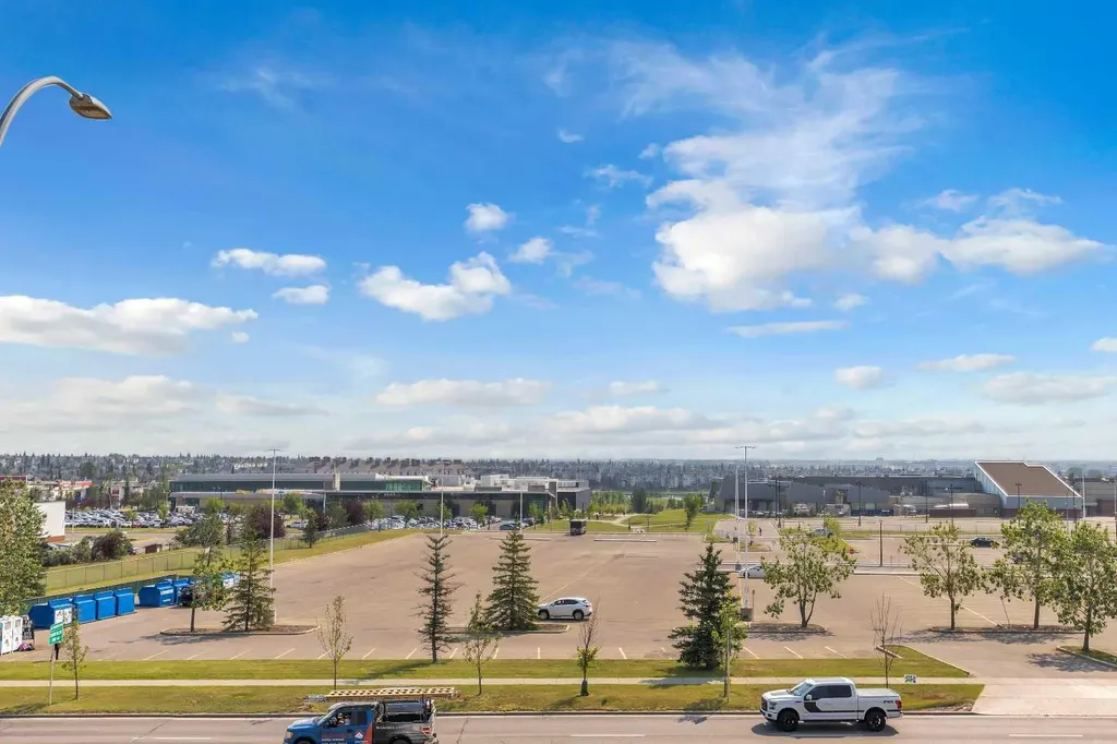 70 Panamount Drive NW Calgary AB T3K 6G7