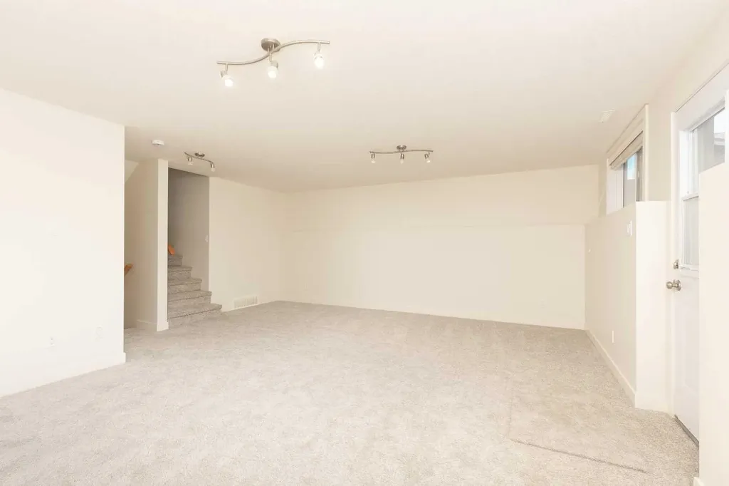78 Sunridge Boulevard W Lethbridge AB T1J 0T4