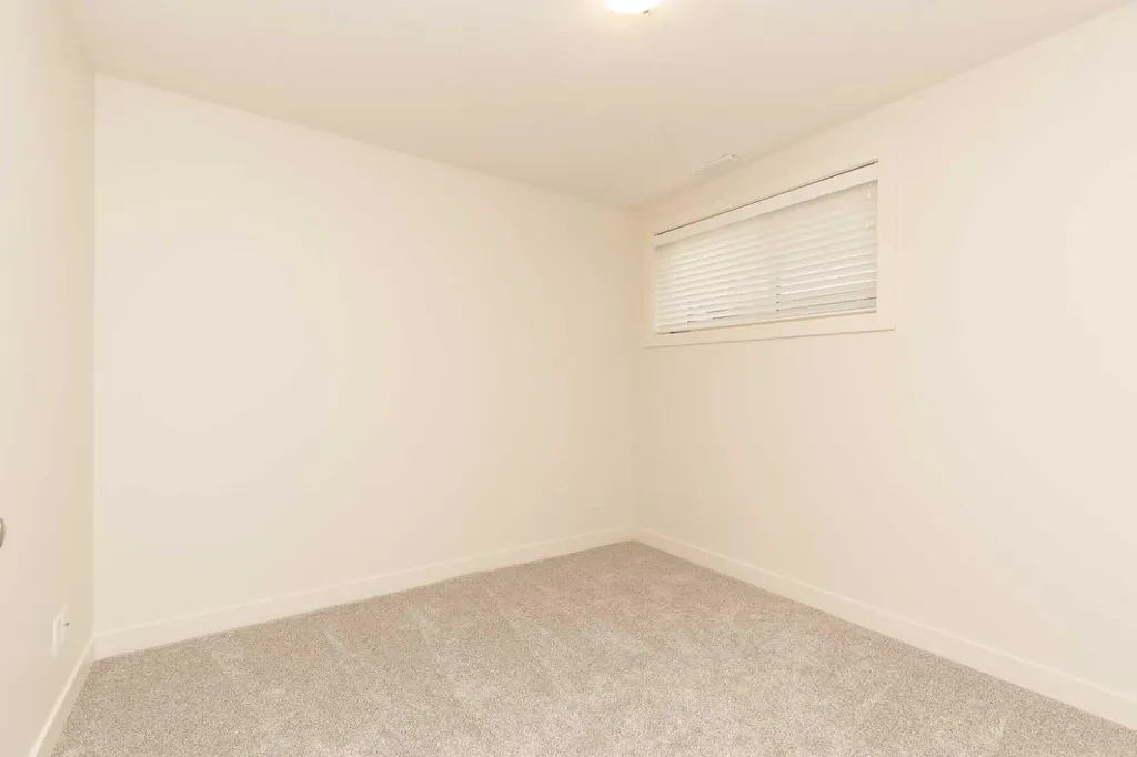 78 Sunridge Boulevard W Lethbridge AB T1J 0T4