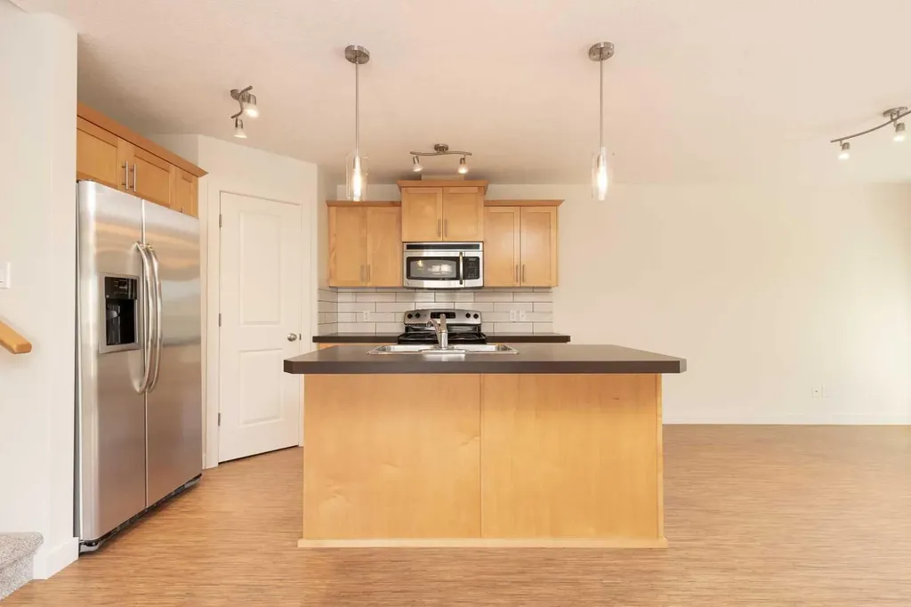 78 Sunridge Boulevard W Lethbridge AB T1J 0T4