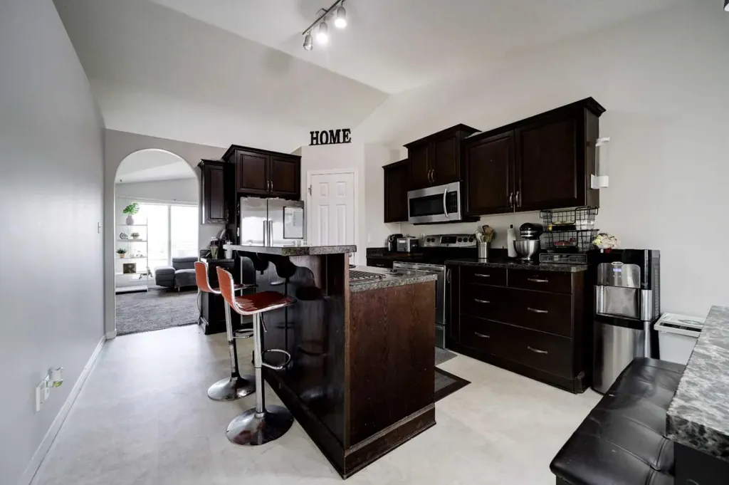 106 Peigan Court W Lethbridge AB T1K 7N8