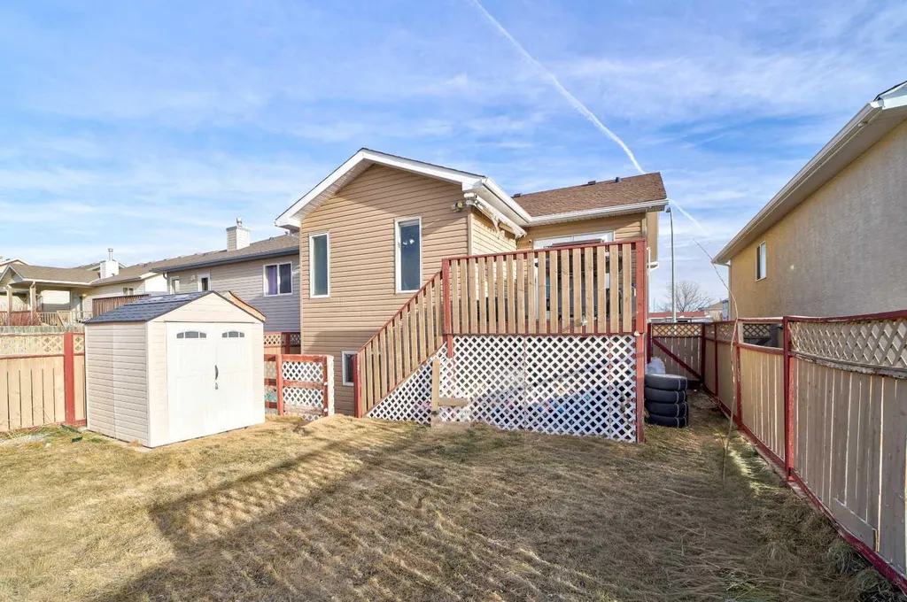 106 Peigan Court W Lethbridge AB T1K 7N8