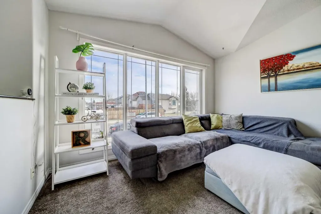 106 Peigan Court W Lethbridge AB T1K 7N8