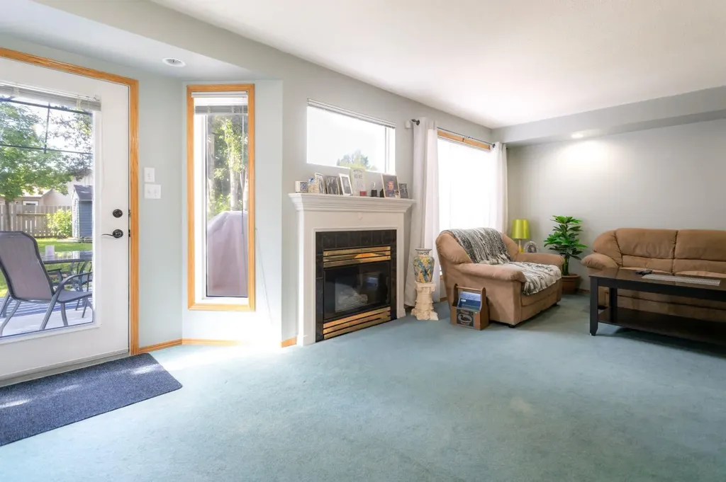 5725 41 Street Lloydminster AB T9V 2A4