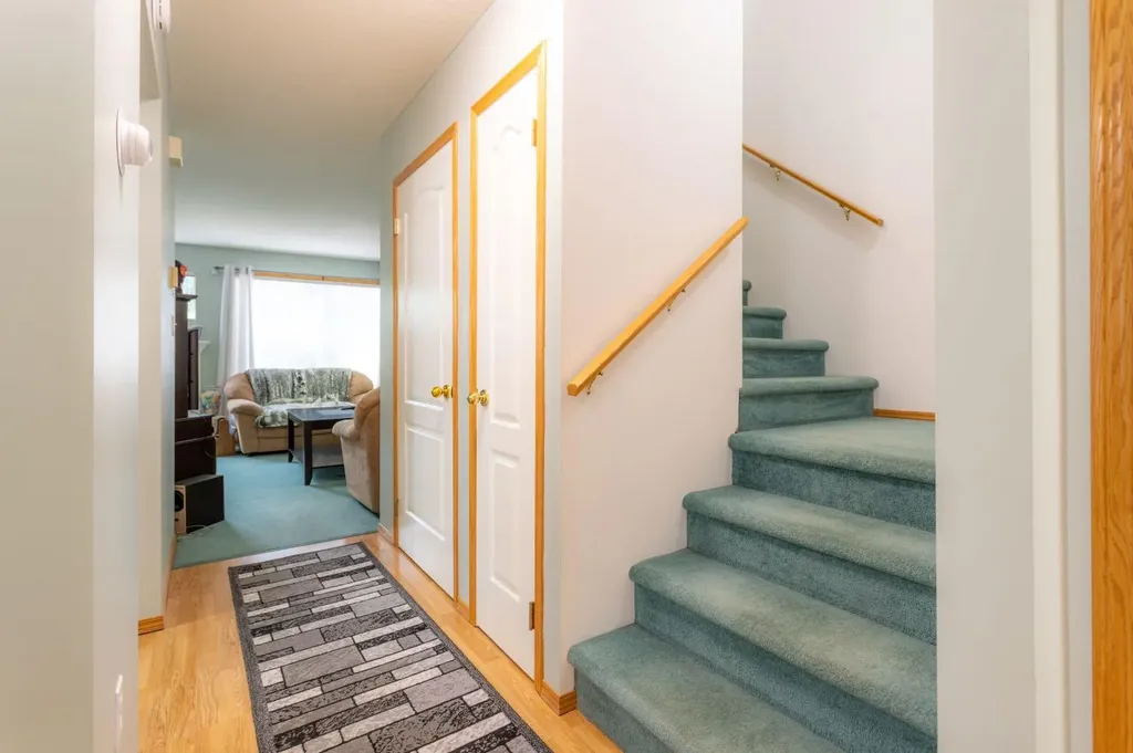 5725 41 Street Lloydminster AB T9V 2A4