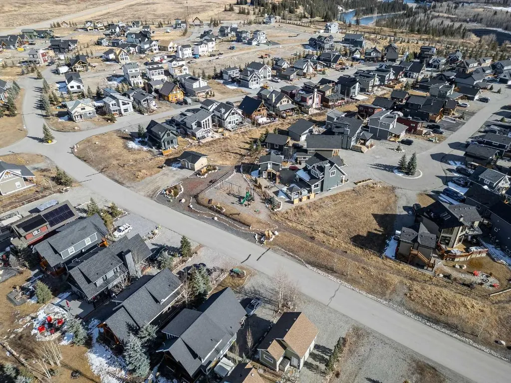 423 Cottageclub Cove Rural Rocky View County AB T4C1B1
