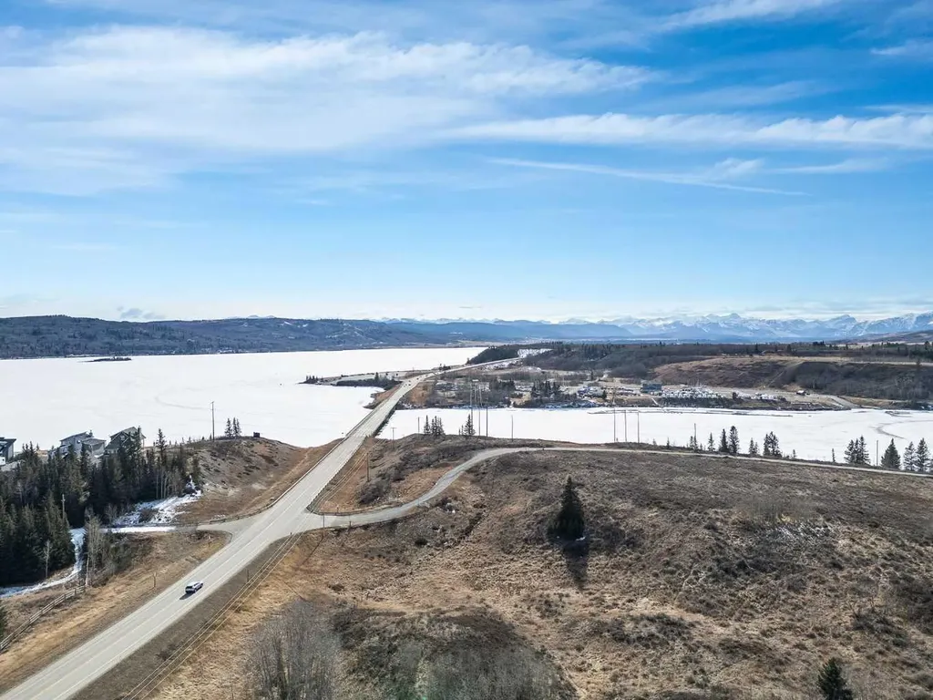 423 Cottageclub Cove Rural Rocky View County AB T4C1B1