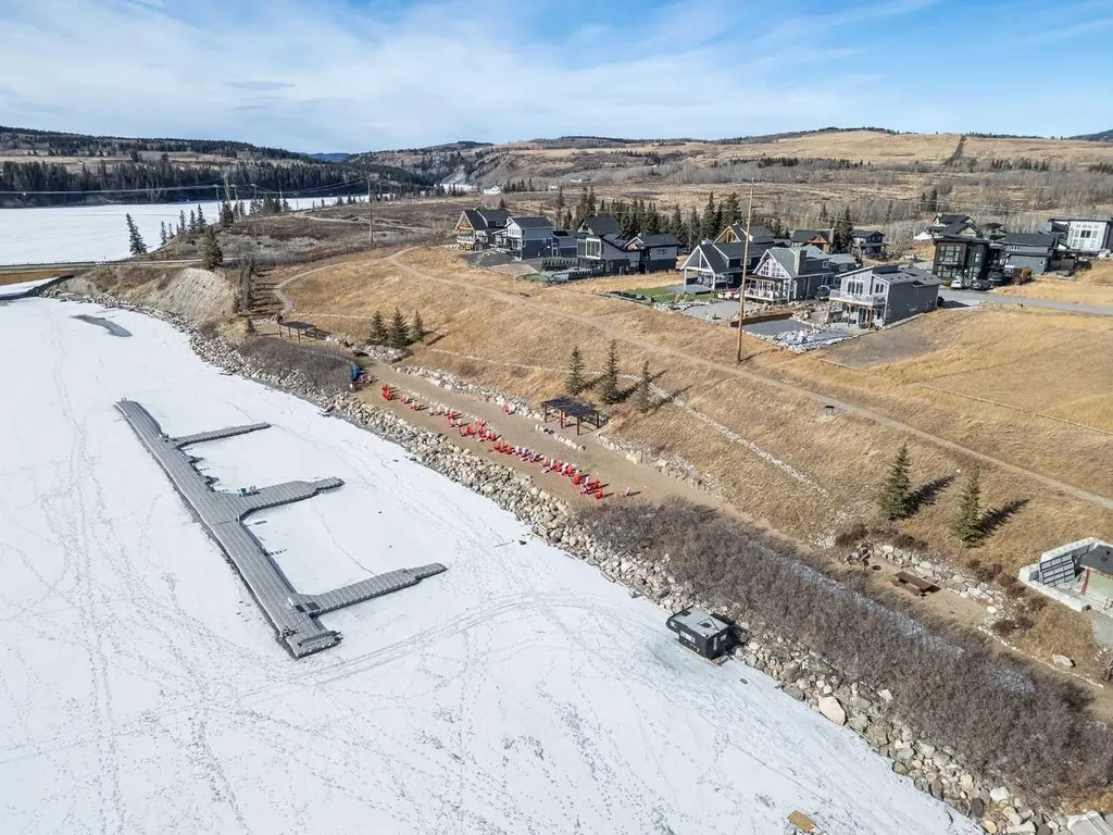 423 Cottageclub Cove Rural Rocky View County AB T4C1B1