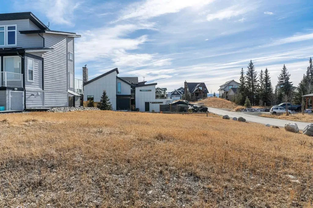 423 Cottageclub Cove Rural Rocky View County AB T4C1B1