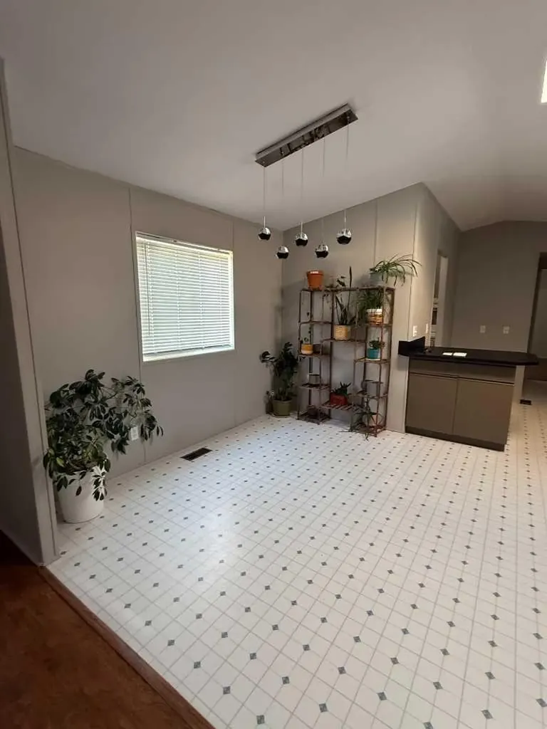 9904 107 Street High Level AB T0H 1Z0
