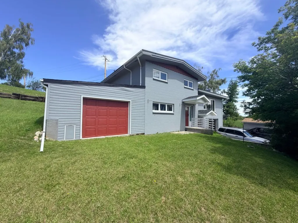 771 Dundas Street Pincher Creek AB T0K 1W0