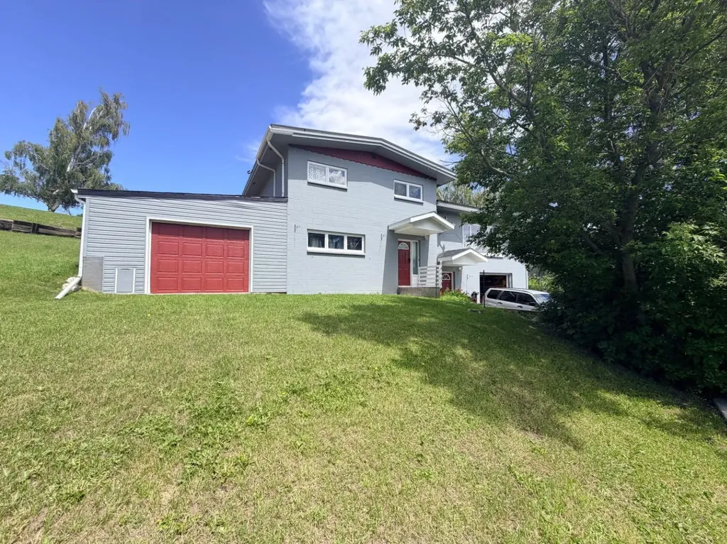 771 Dundas Street Pincher Creek AB T0K 1W0
