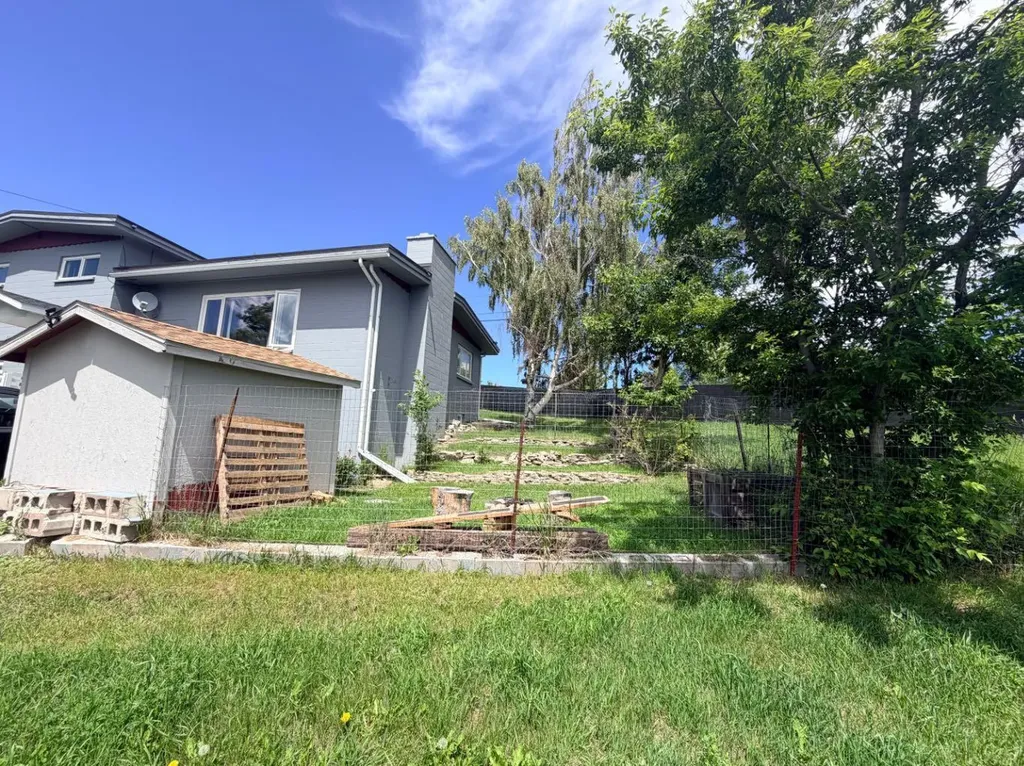 771 Dundas Street Pincher Creek AB T0K 1W0