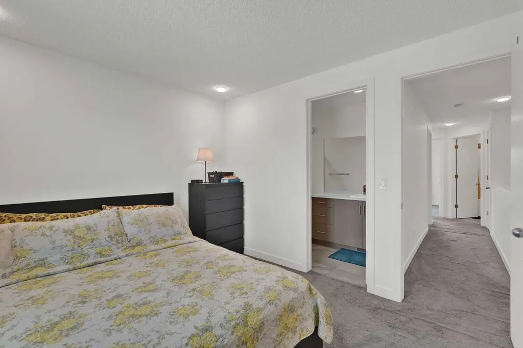 71 Savanna Park NE Calgary AB T3J0Y8