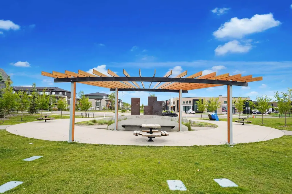 71 Savanna Park NE Calgary AB T3J0Y8