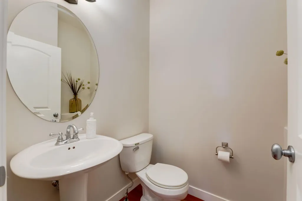 52 Valley Woods Way NW Calgary AB t3B6A5